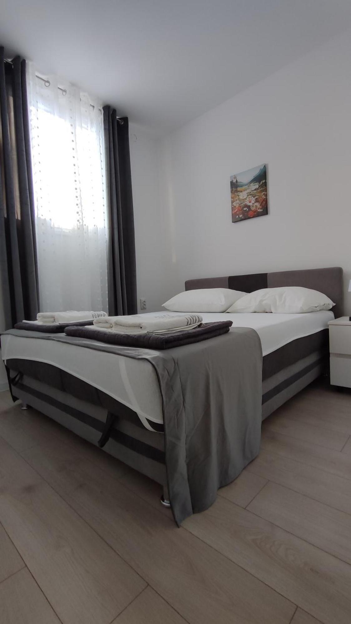Apartments Glibic Zaostrog Bagian luar foto